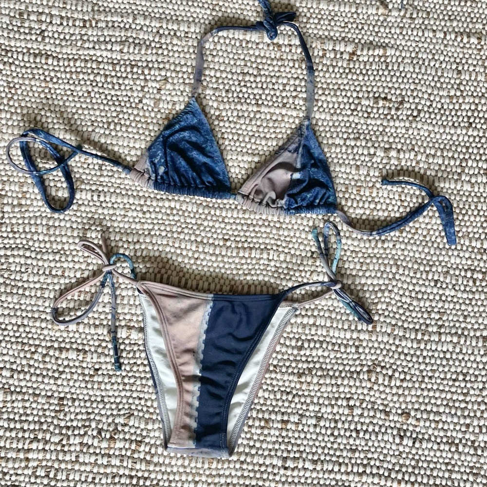 Água de Côco Bikini Size S